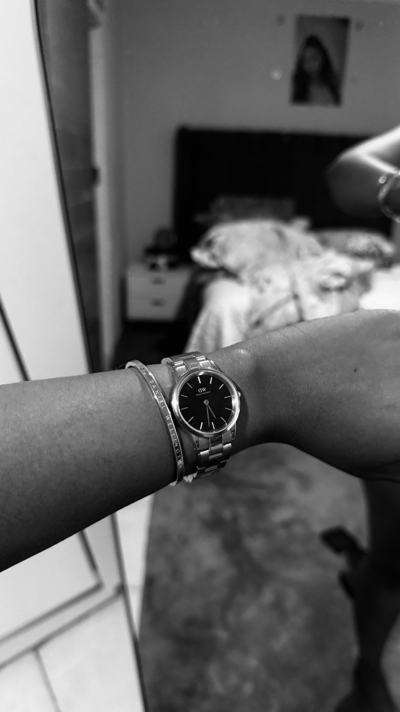 Photo from a customer review: 5 out of 5 stars, Nompendulo