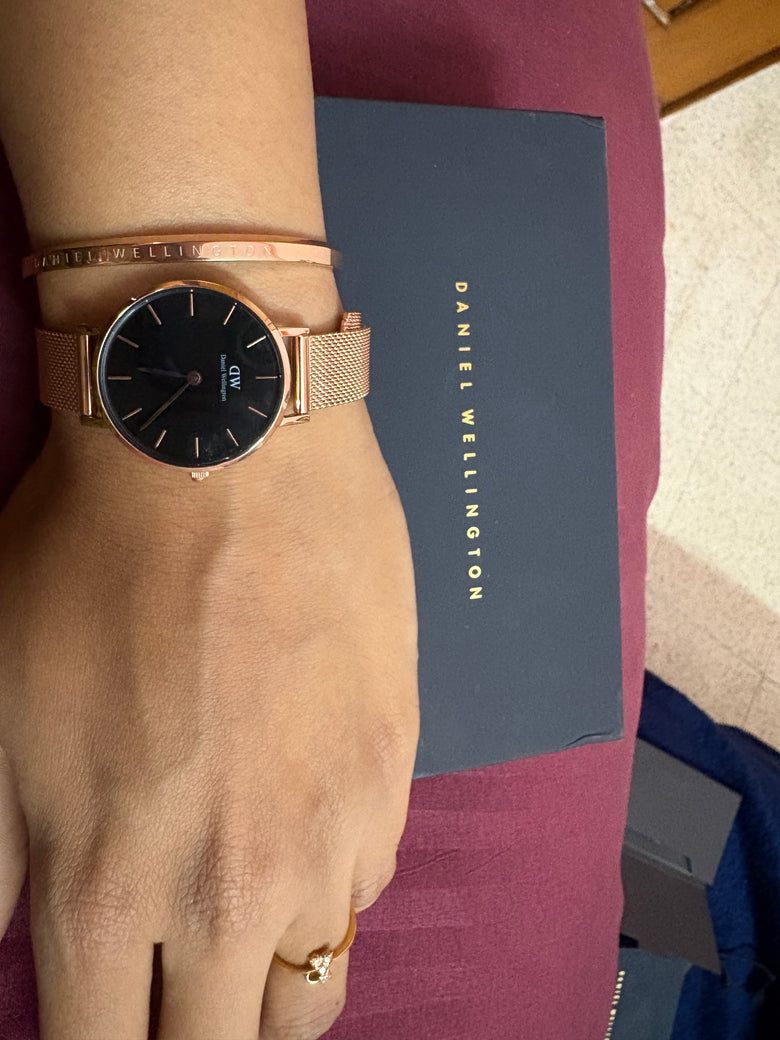 Photo from a customer review: 5 out of 5 stars, Banu